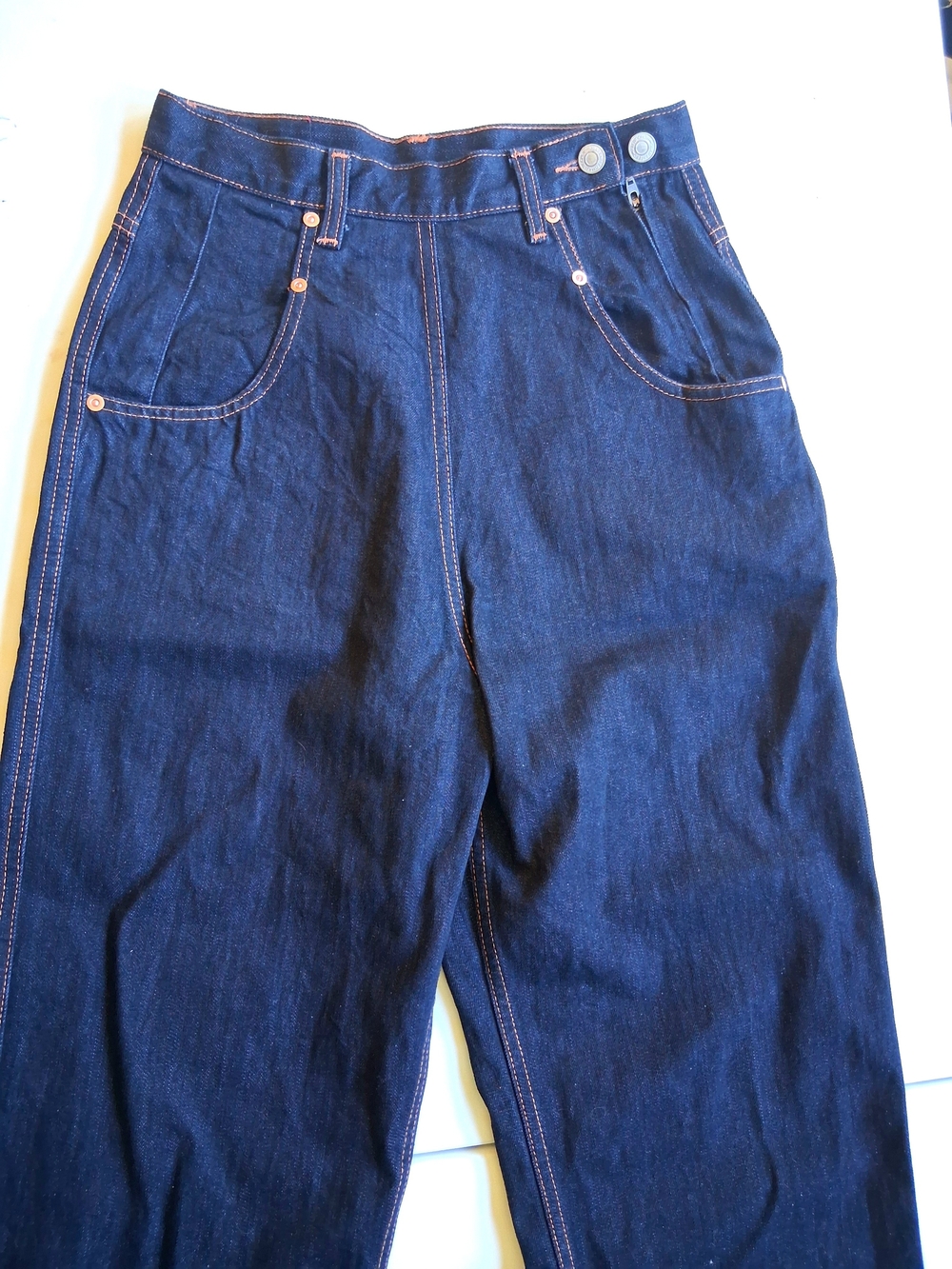 Freddies Of Pinwood Rivet Jeans New Size 28 Waist